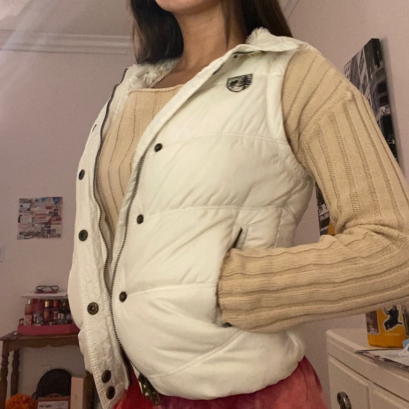 American Eagle Parka-Style Vest - Picture 3 of 8